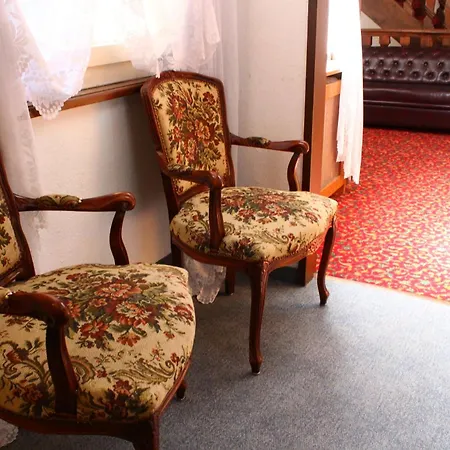 Hotel Garni Ratstube-2